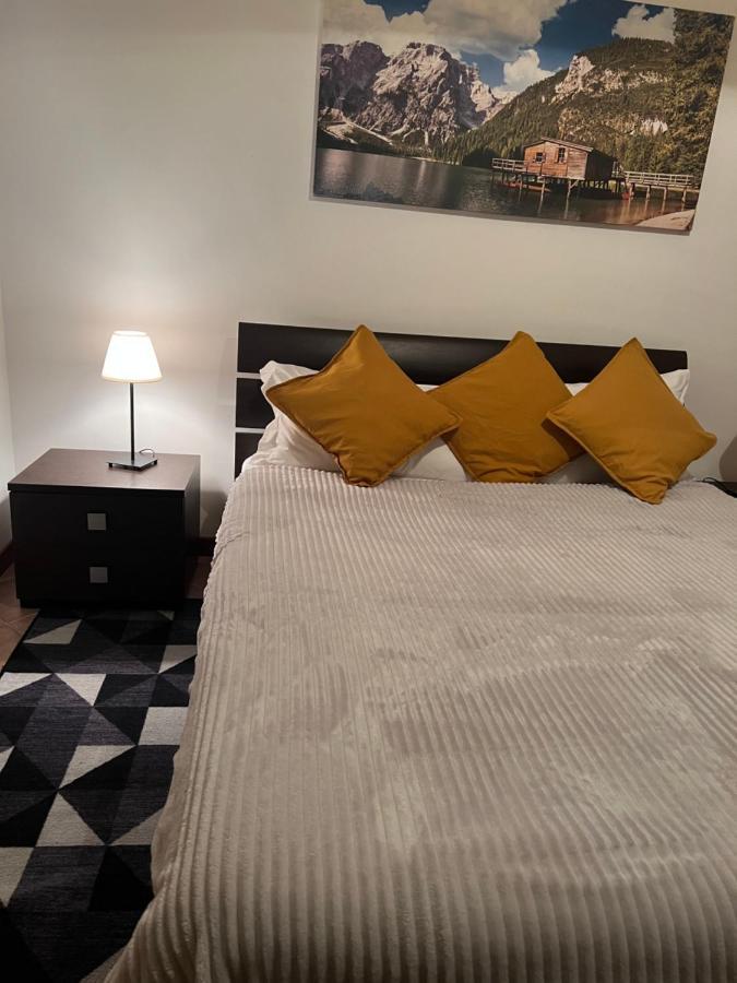 Centro Roma Metro Rebibbia Hotel ภายนอก รูปภาพ