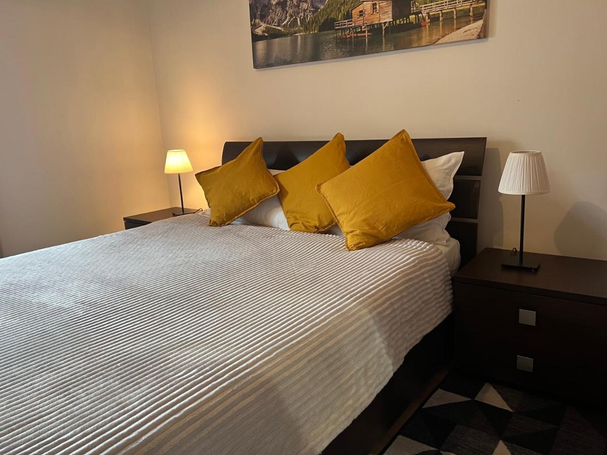 Centro Roma Metro Rebibbia Hotel ภายนอก รูปภาพ